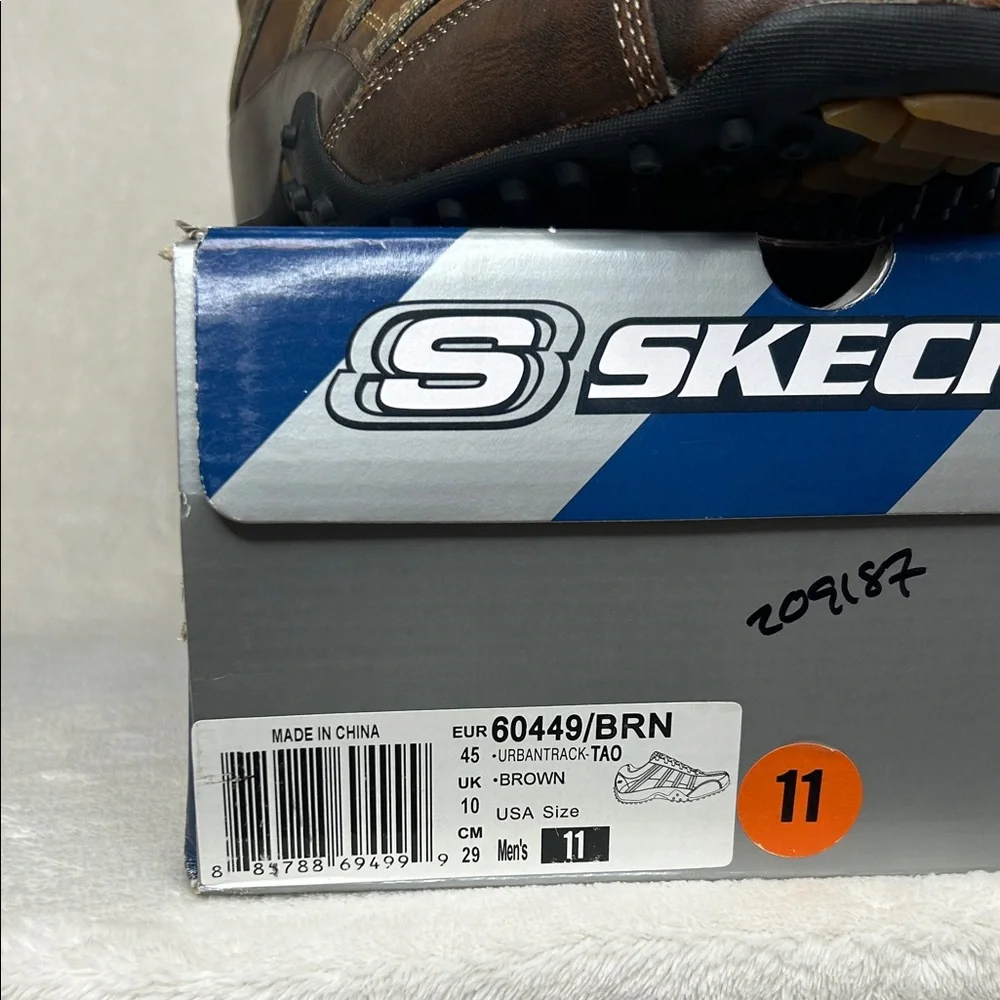 RARE!!! Early 2000’s! Skechers Men's Brown and Tan Sneakers